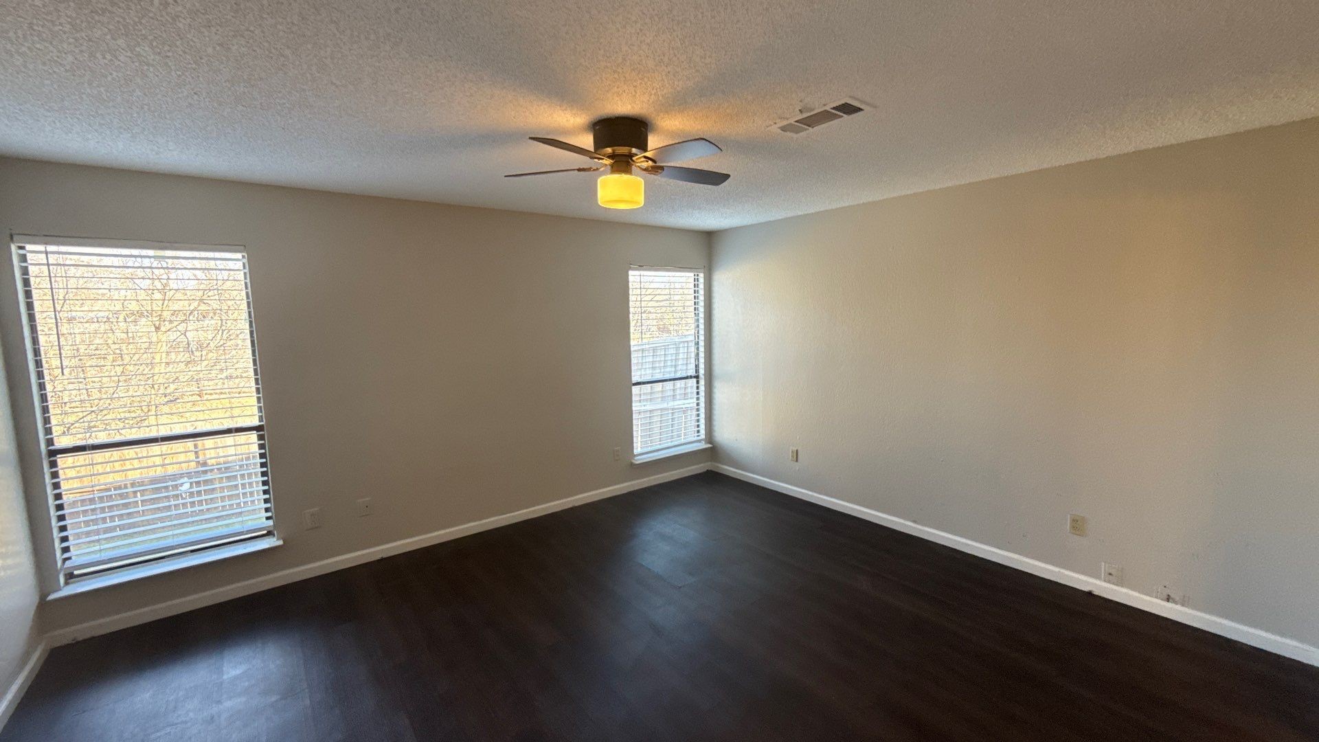 4420 Flamingo Way Mesquite TX 75150