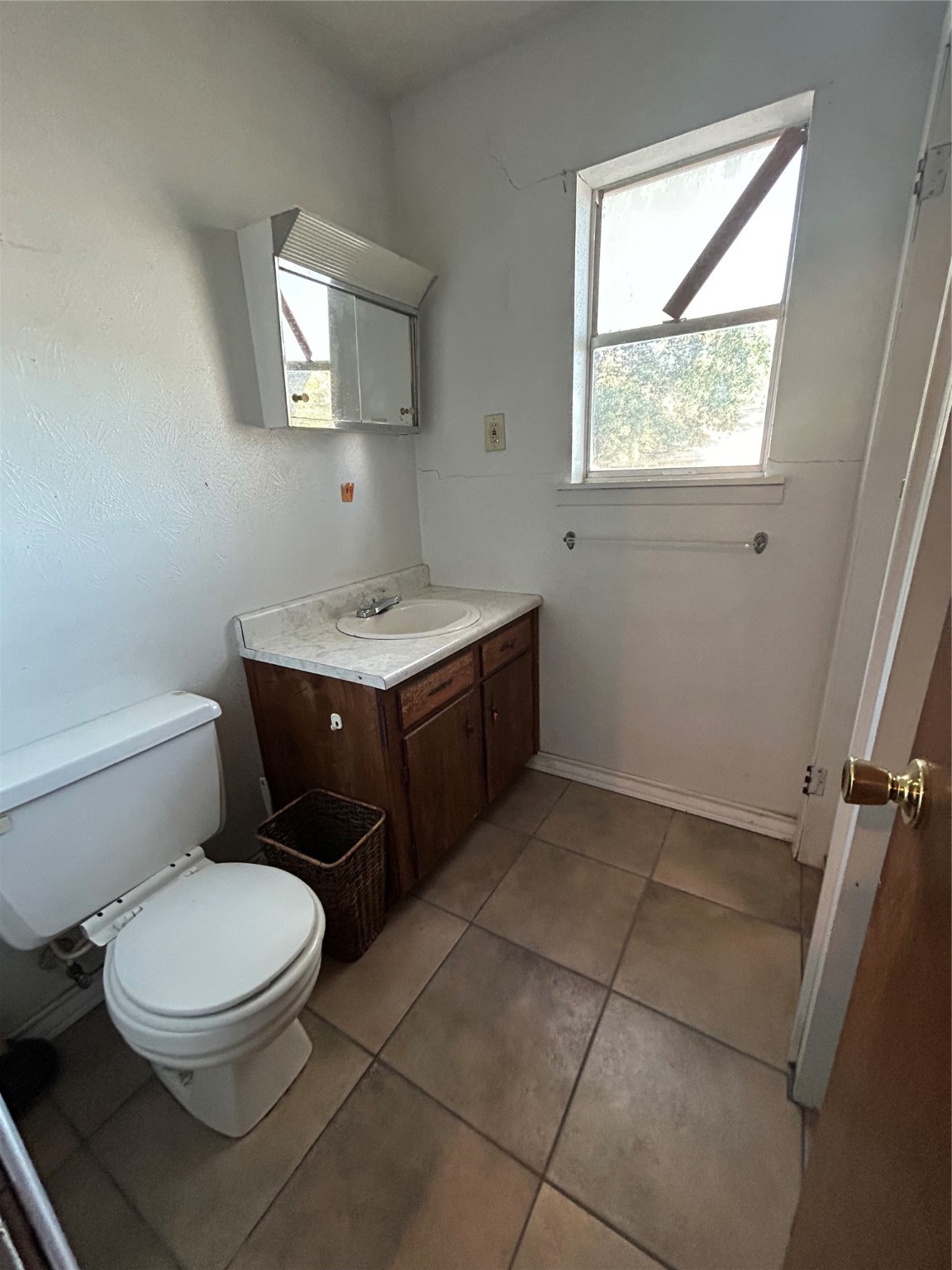 411 E Grand Avenue Comanche TX 76442