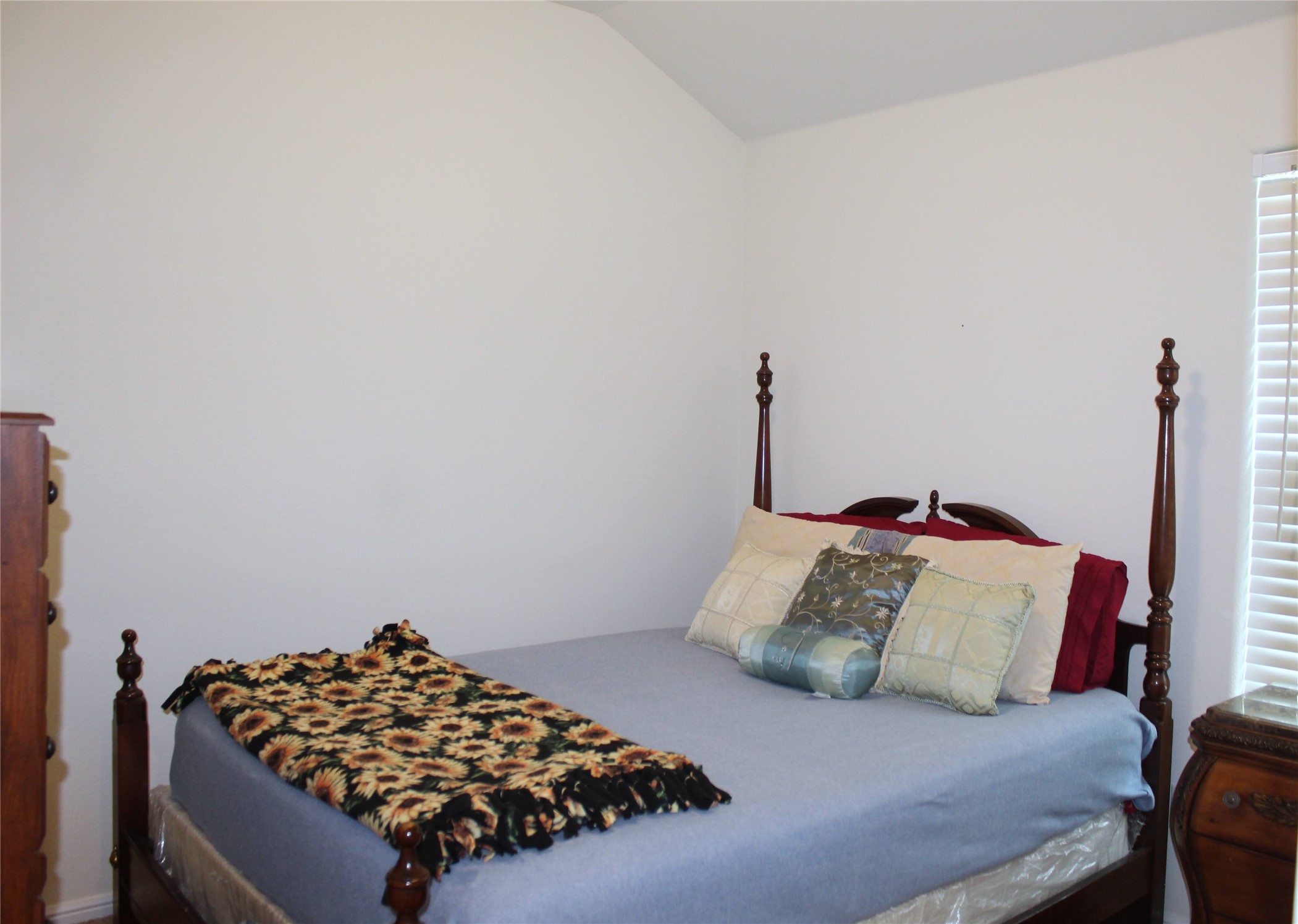 624 Yarborough Street Crowley TX 76036