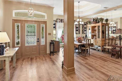 6008 Nutcracker Drive Granbury TX 76049