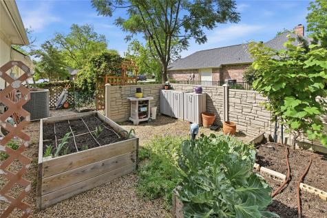 6008 Nutcracker Drive Granbury TX 76049
