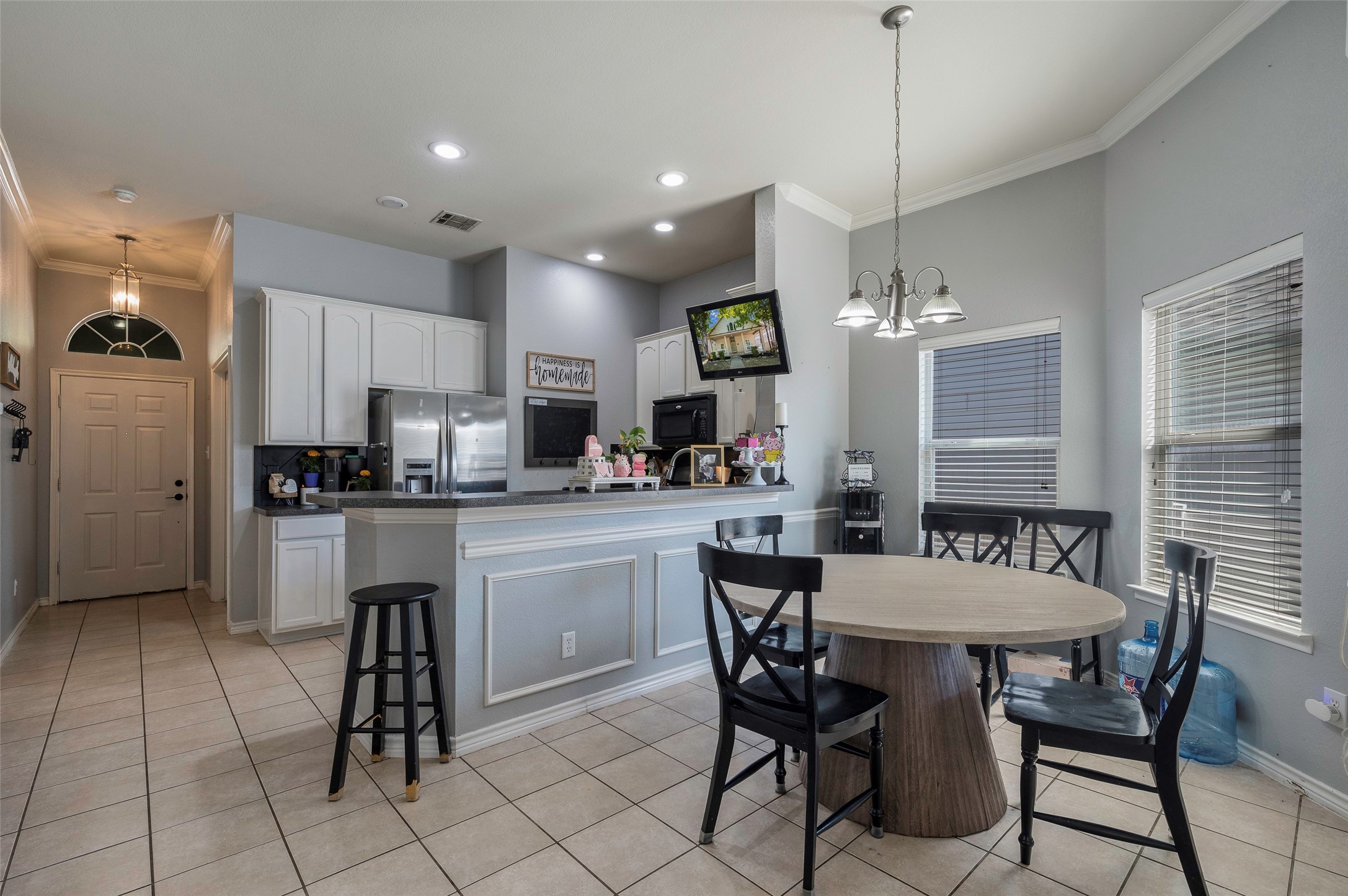 1204 Hayden Lane Savannah TX 76227