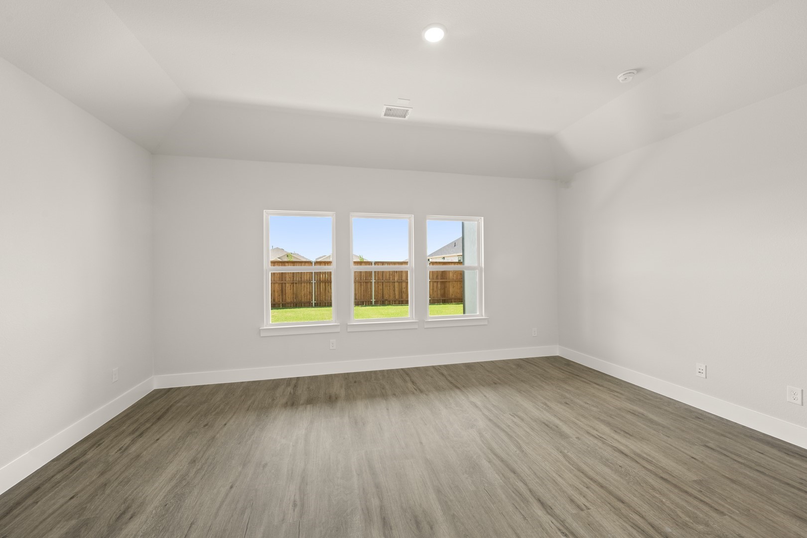 1724 Nesting Robin Lane Denton TX 76249