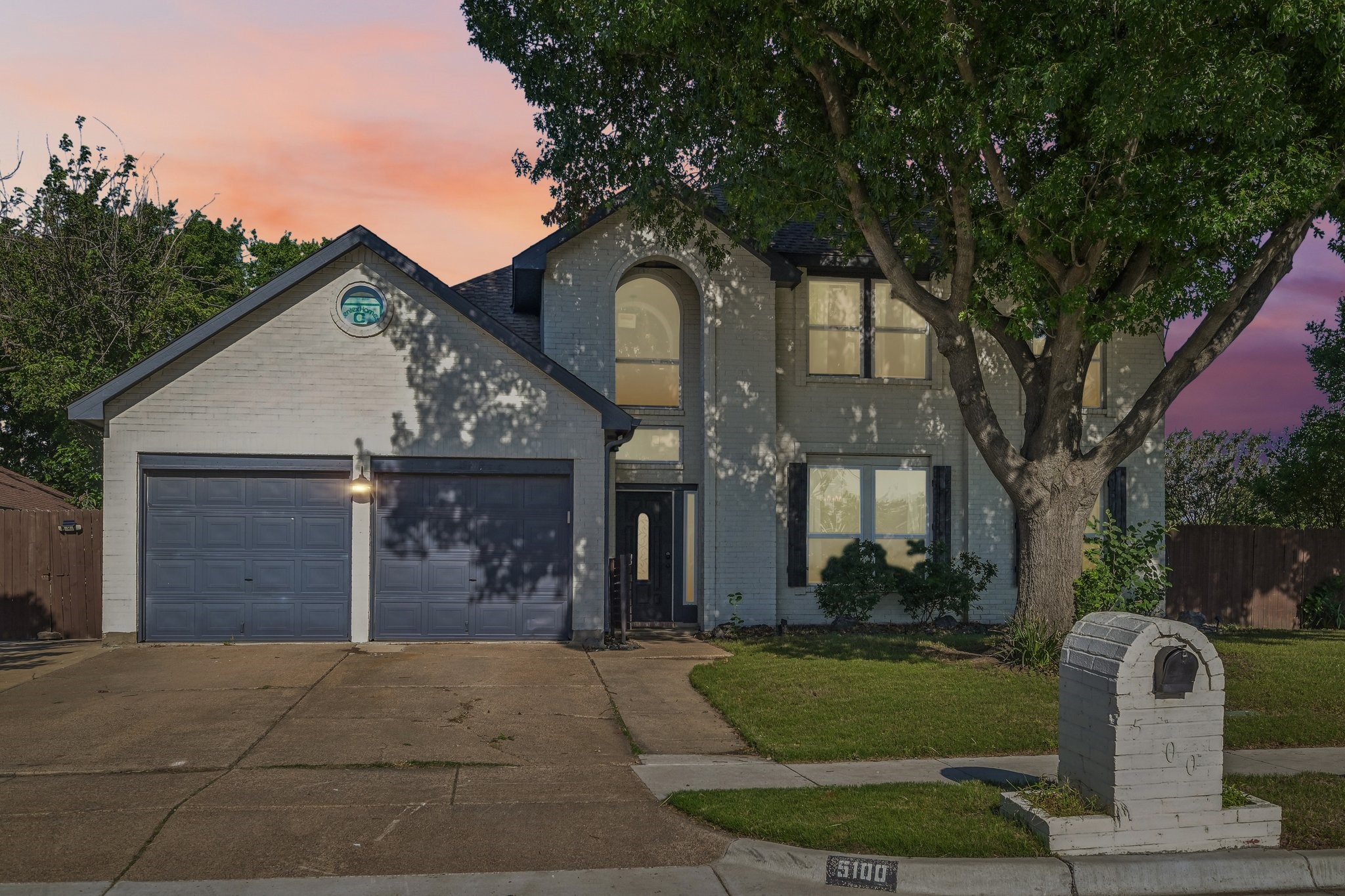 5100 Redwater Drive Arlington TX 76018