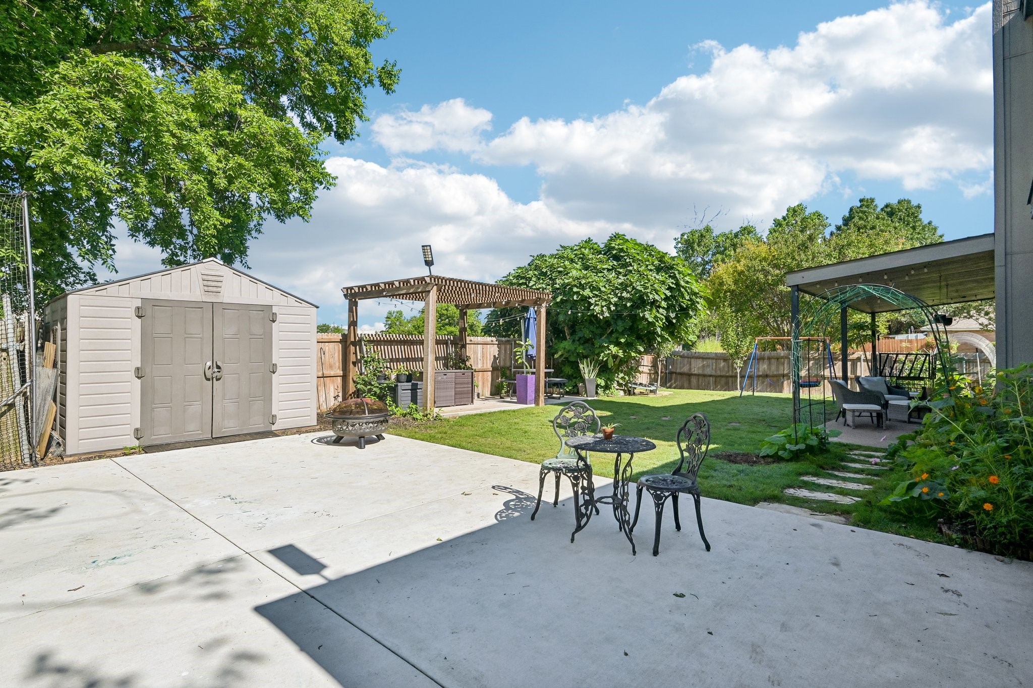 5100 Redwater Drive Arlington TX 76018
