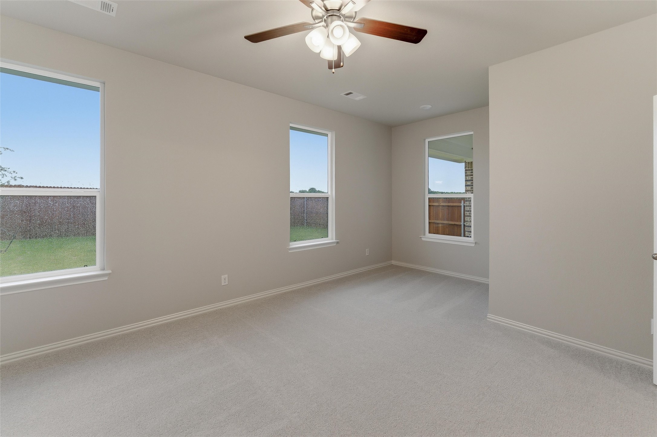 1329 Frio Drive Springtown TX 76082