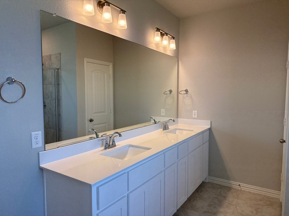 1329 Frio Drive Springtown TX 76082