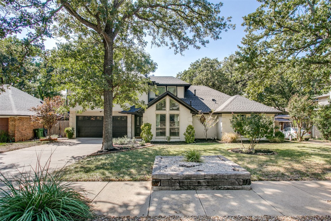 1025 Woodbriar Drive Grapevine TX 76051