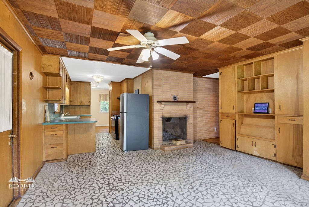 37 Lake Forest Shreveport LA 71109