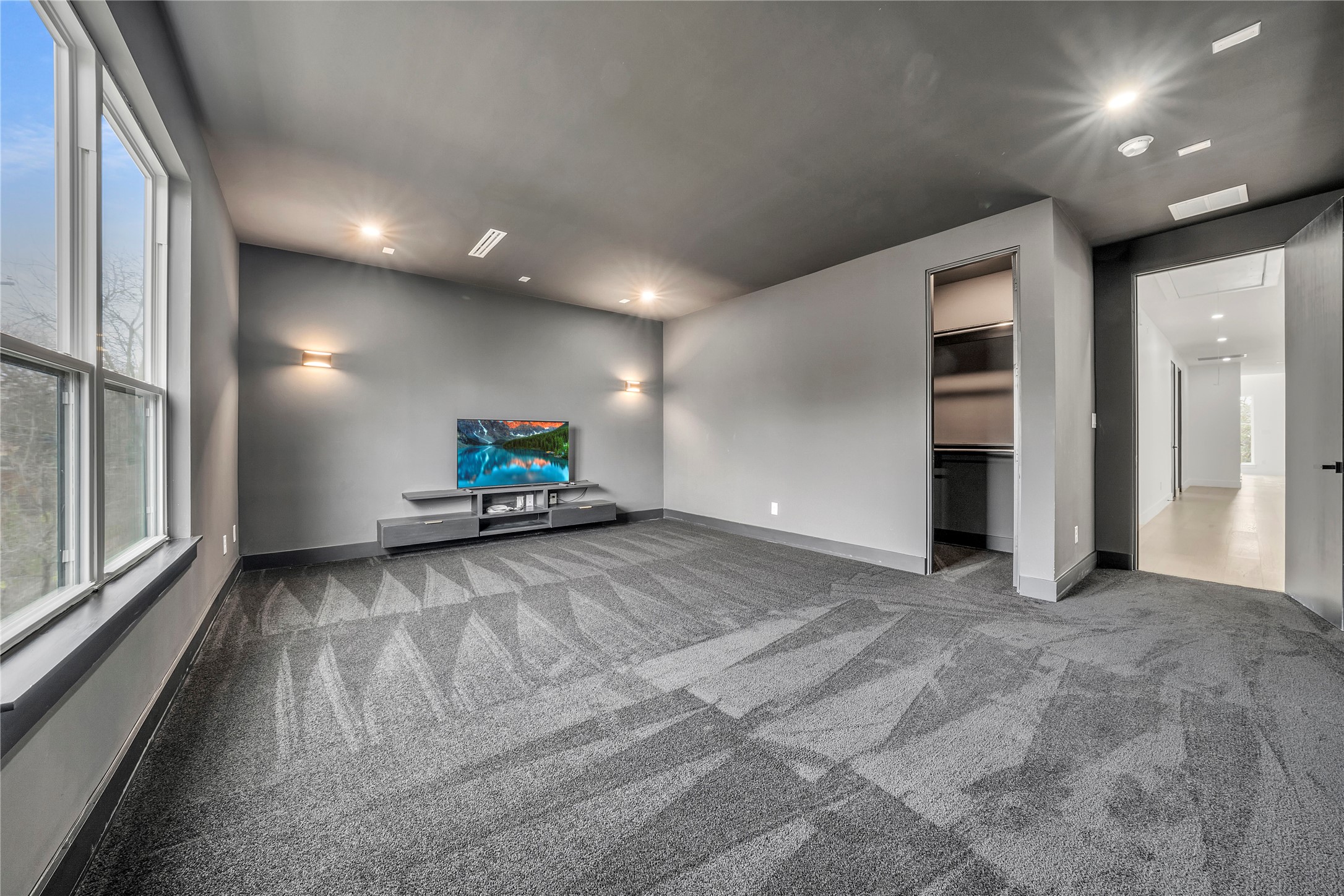 4721 Linnet Lane Dallas TX 75209