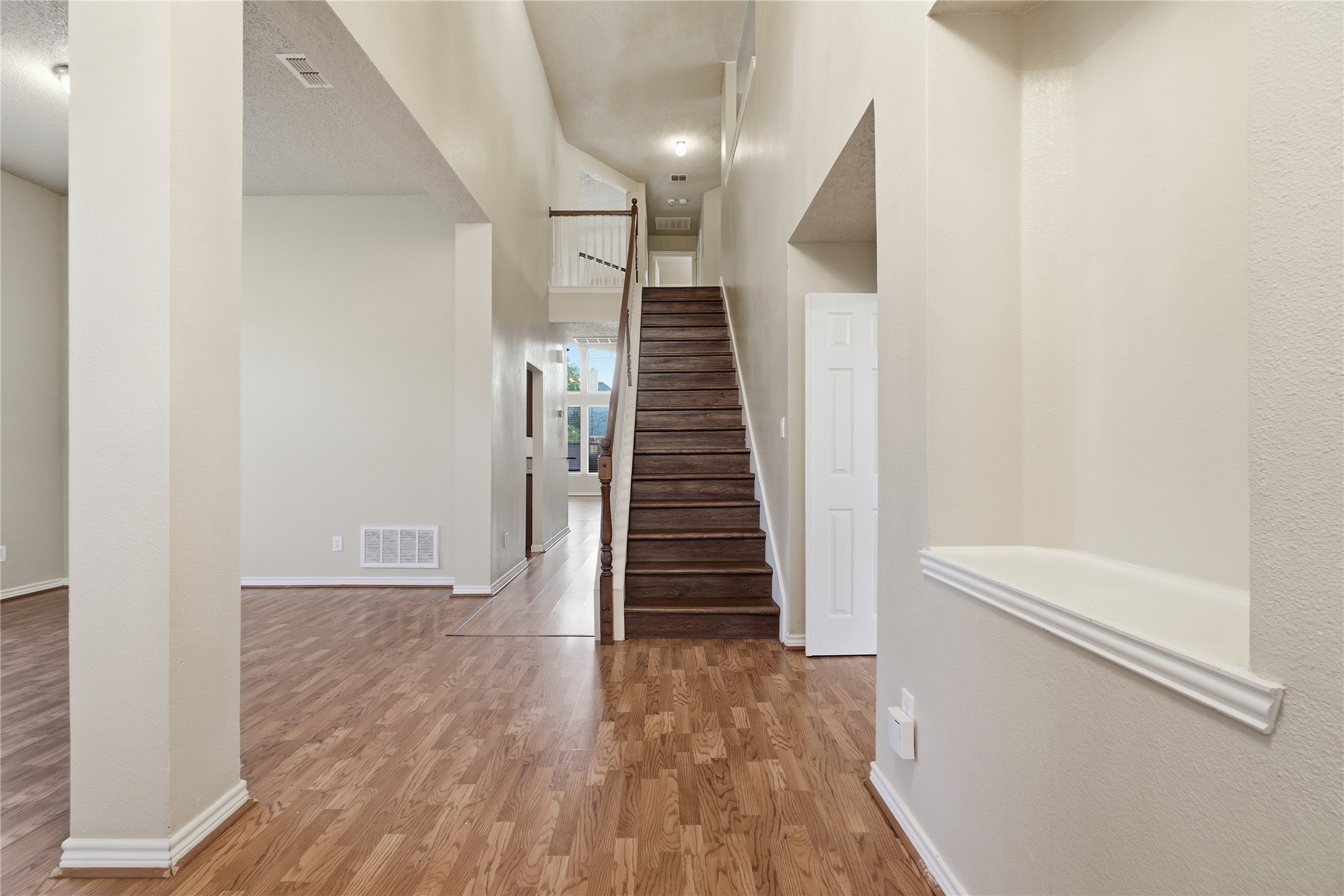 2306 Valley Creek Drive Garland TX 75040