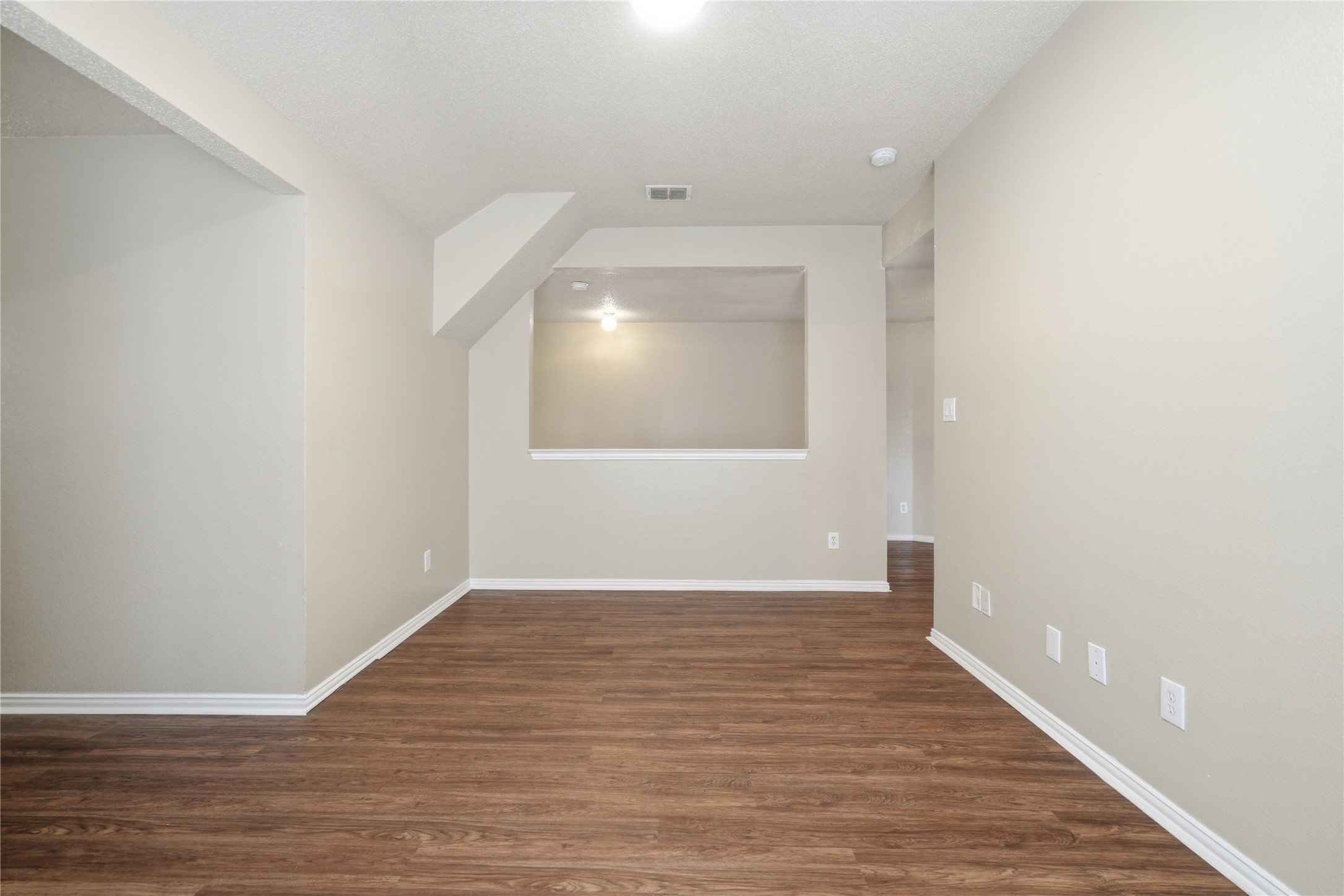 2306 Valley Creek Drive Garland TX 75040