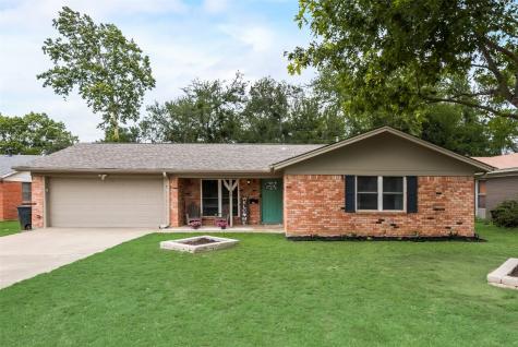 1708 Tyler Avenue Euless TX 76040