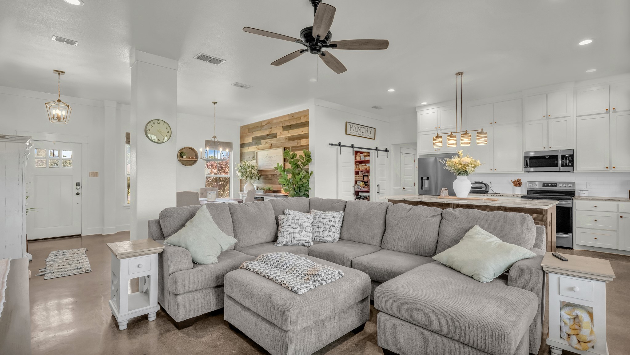 1000 Latigo Lane Millsap TX 76066
