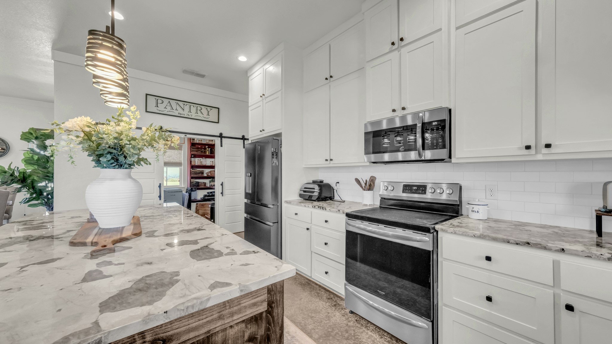 1000 Latigo Lane Millsap TX 76066