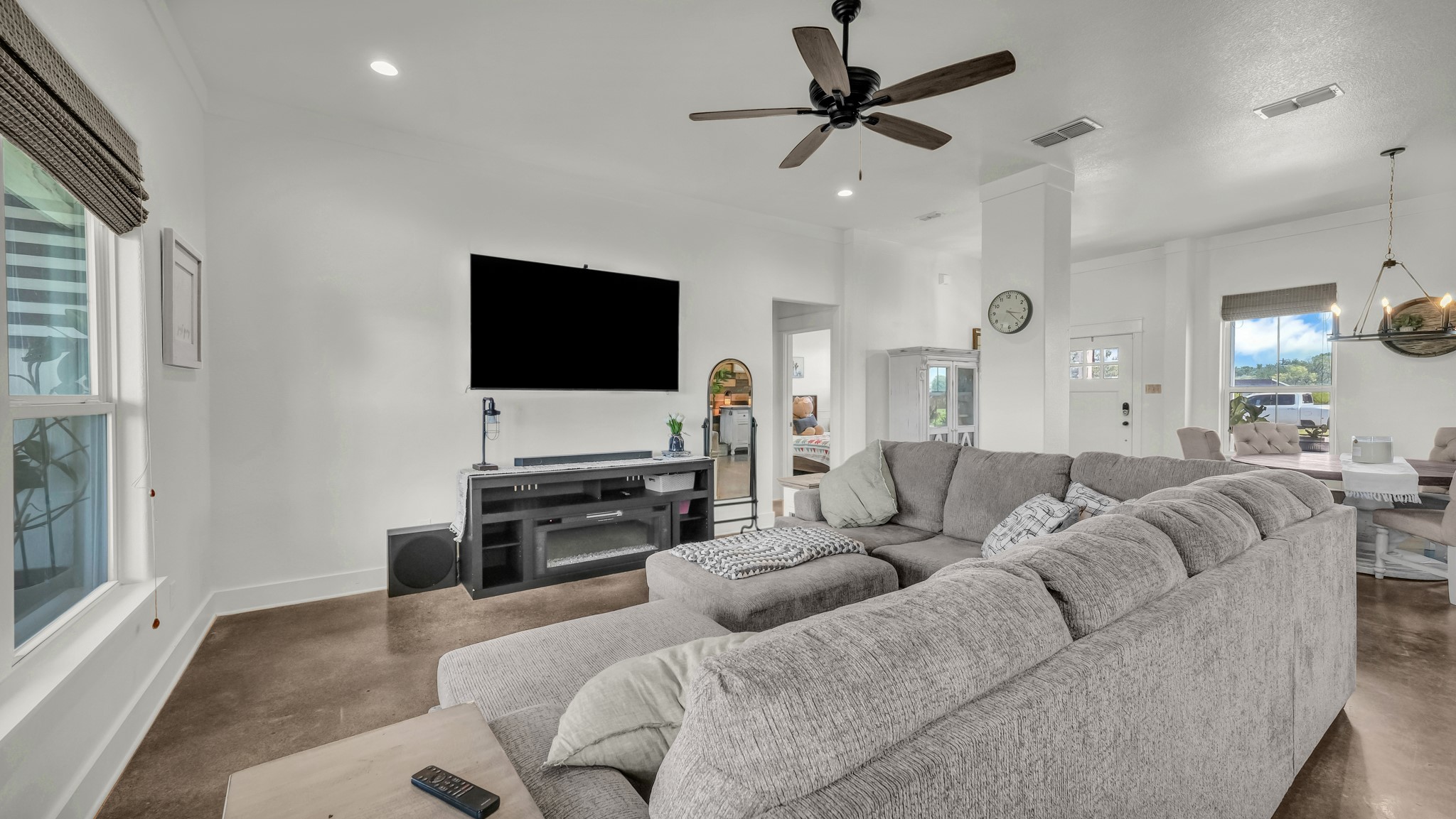 1000 Latigo Lane Millsap TX 76066