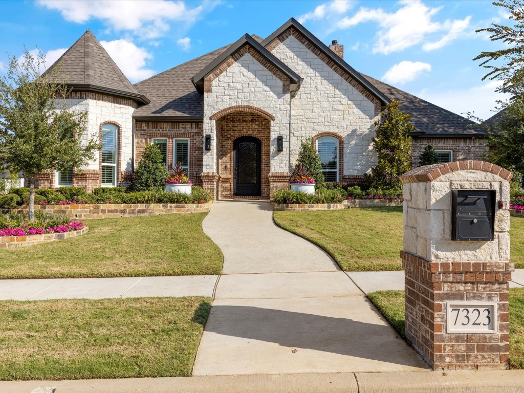 7323 Winding Way Drive Arlington TX 76001