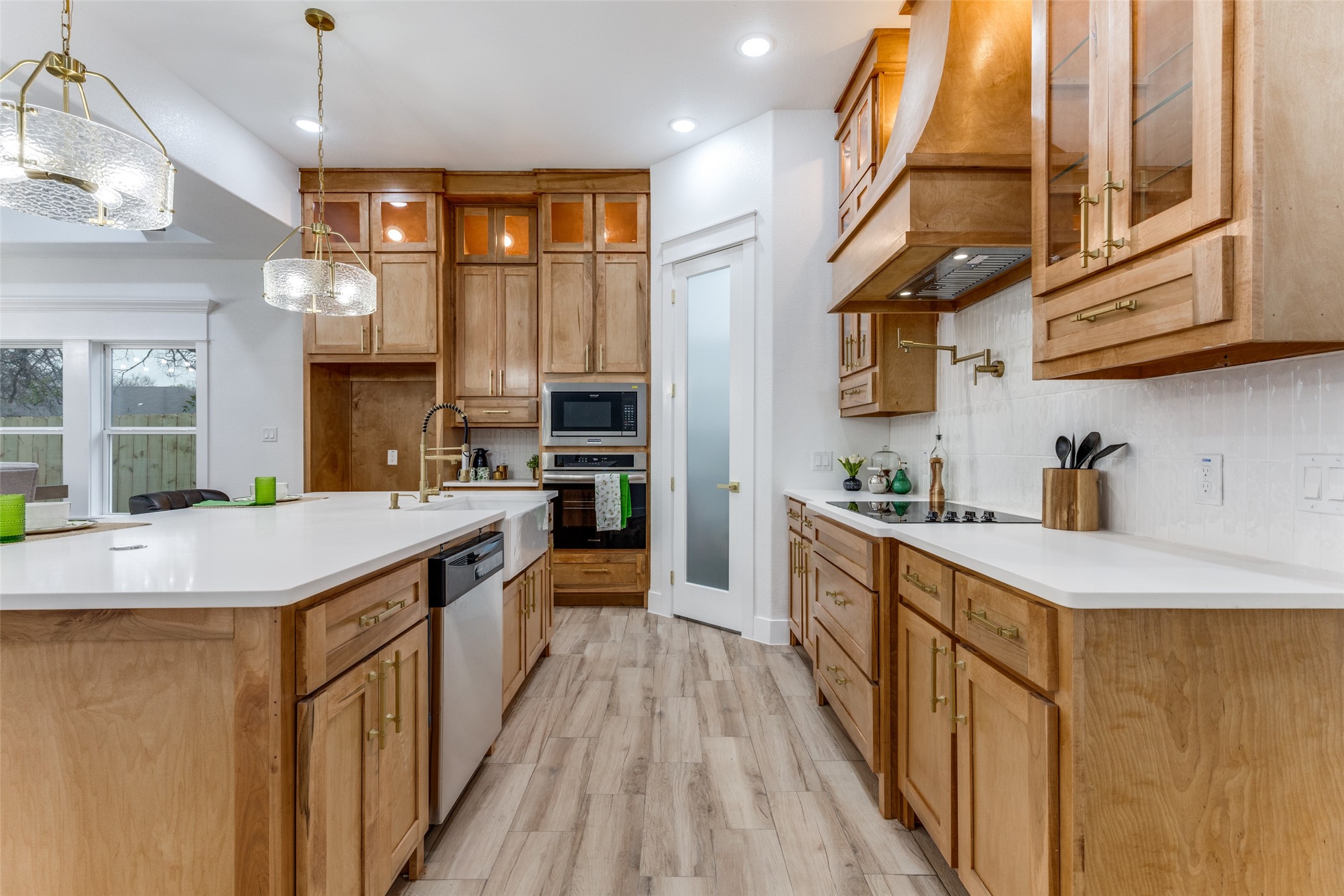 3408 Hiawatha Trail Lake Worth TX 76135