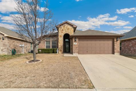 9828 Sparrow Hawk Lane Fort Worth TX 76108