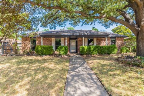 8523 Van Pelt Drive Dallas TX 75228