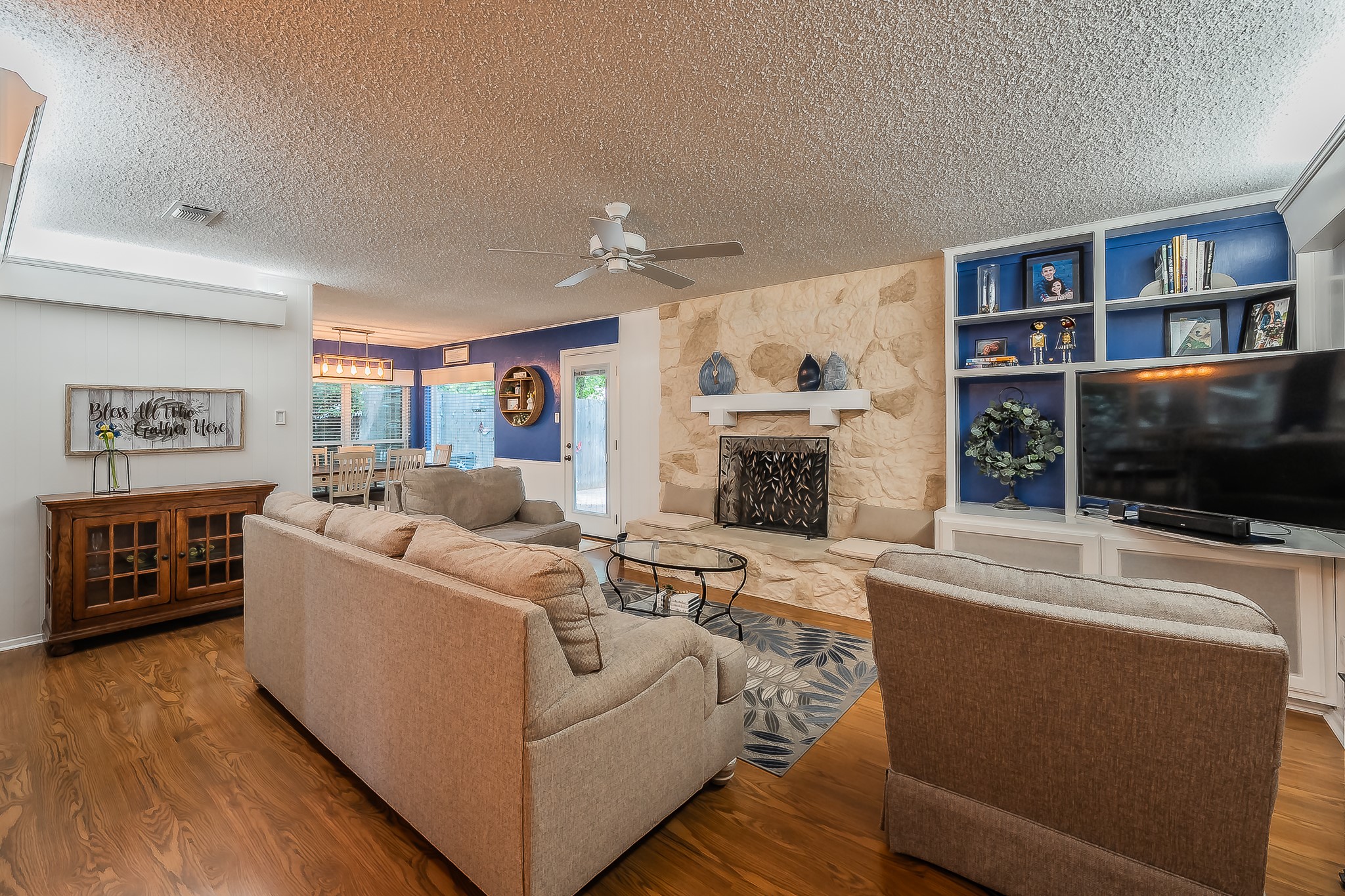 2003 Edgebrook Court Arlington TX 76015