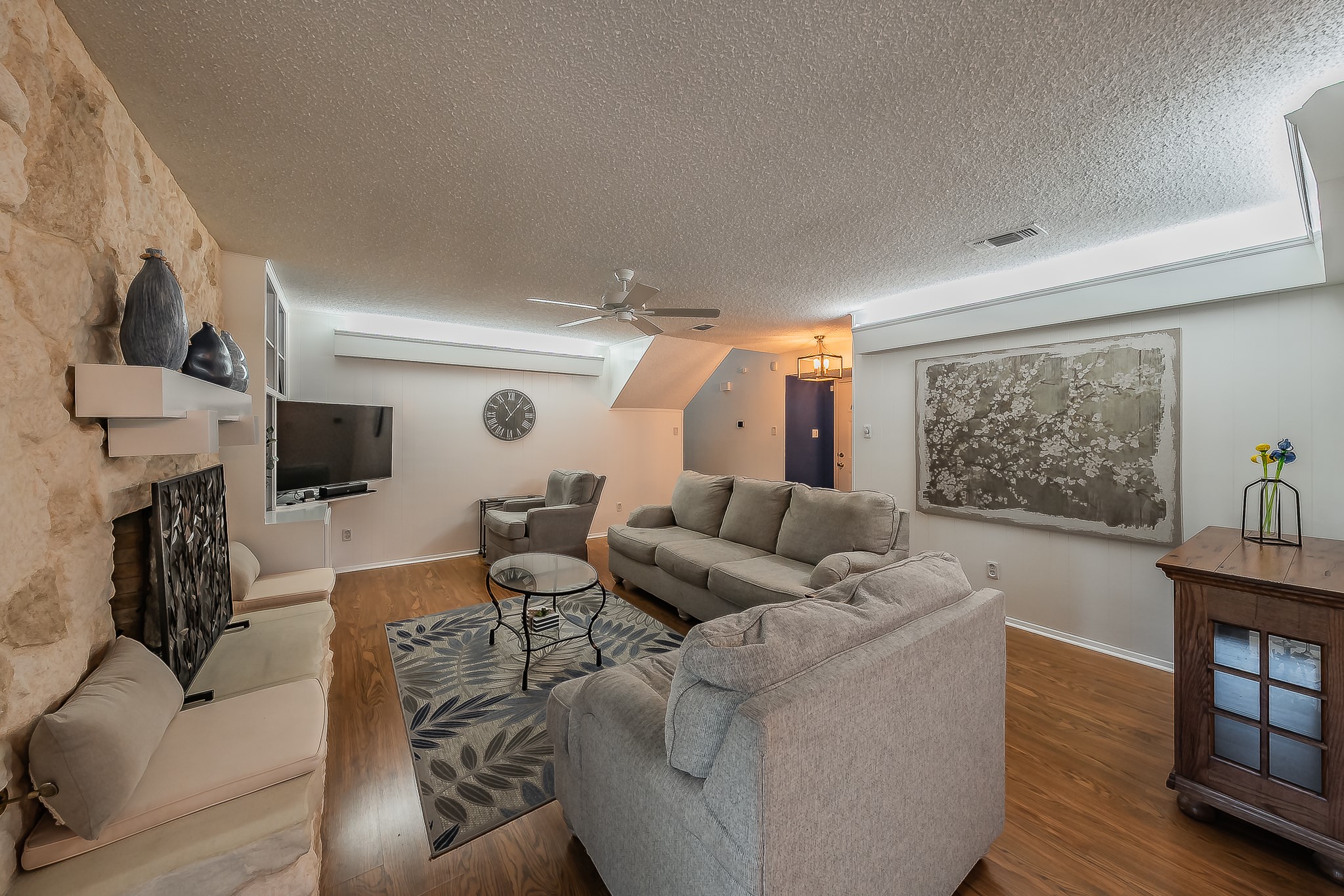 2003 Edgebrook Court Arlington TX 76015
