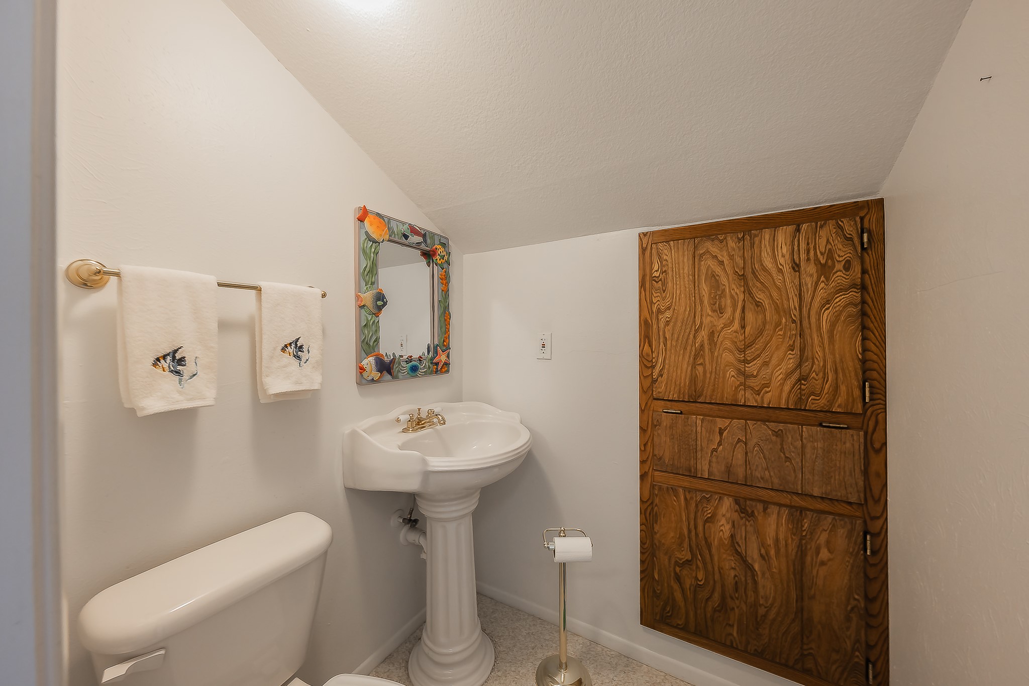 2003 Edgebrook Court Arlington TX 76015