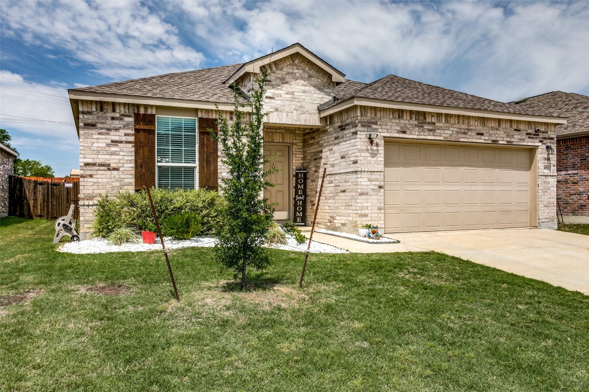 8213 Wildwest Drive Fort Worth TX 76131