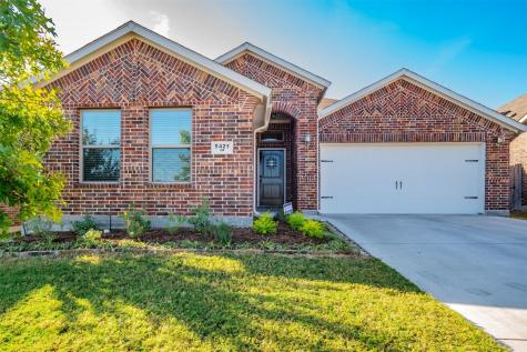 5421 Tuxbury Pond Drive Fort Worth TX 76179