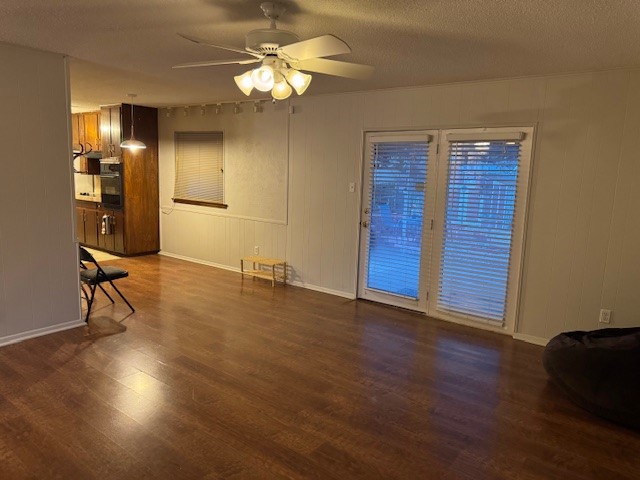 1825 Schumac Bedford TX 76022