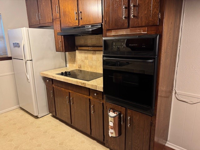 1825 Schumac Bedford TX 76022