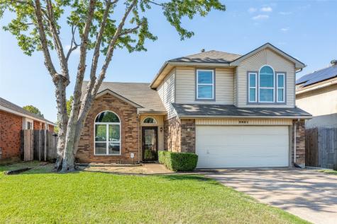 2951 Chanute Drive Grand Prairie TX 75052