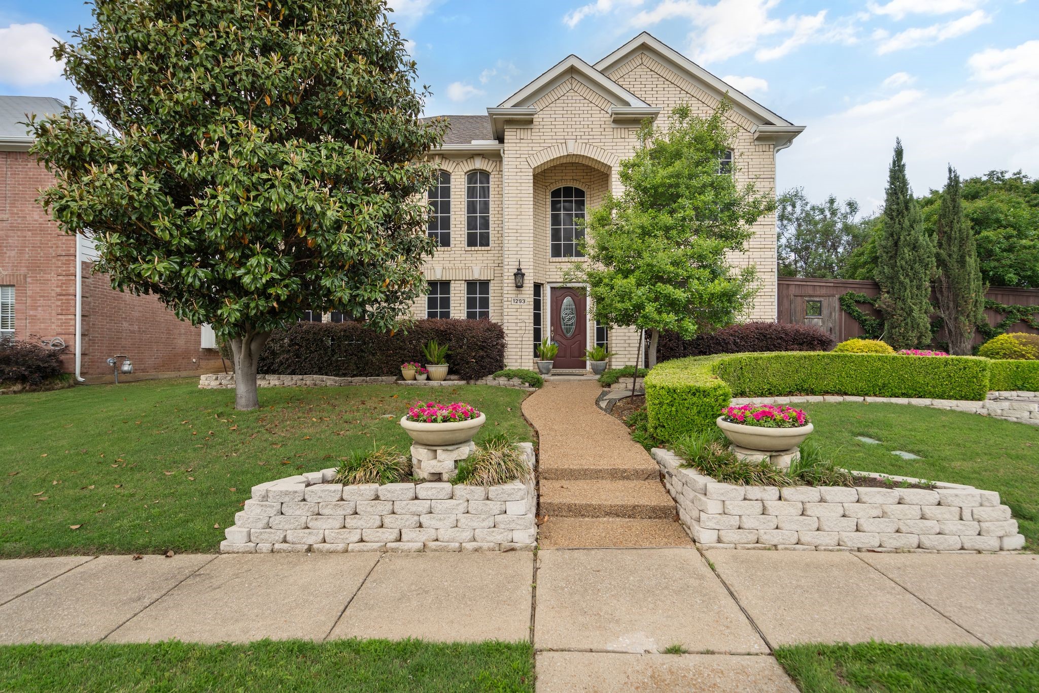 1293 Lindsey Trail Lewisville TX 75077