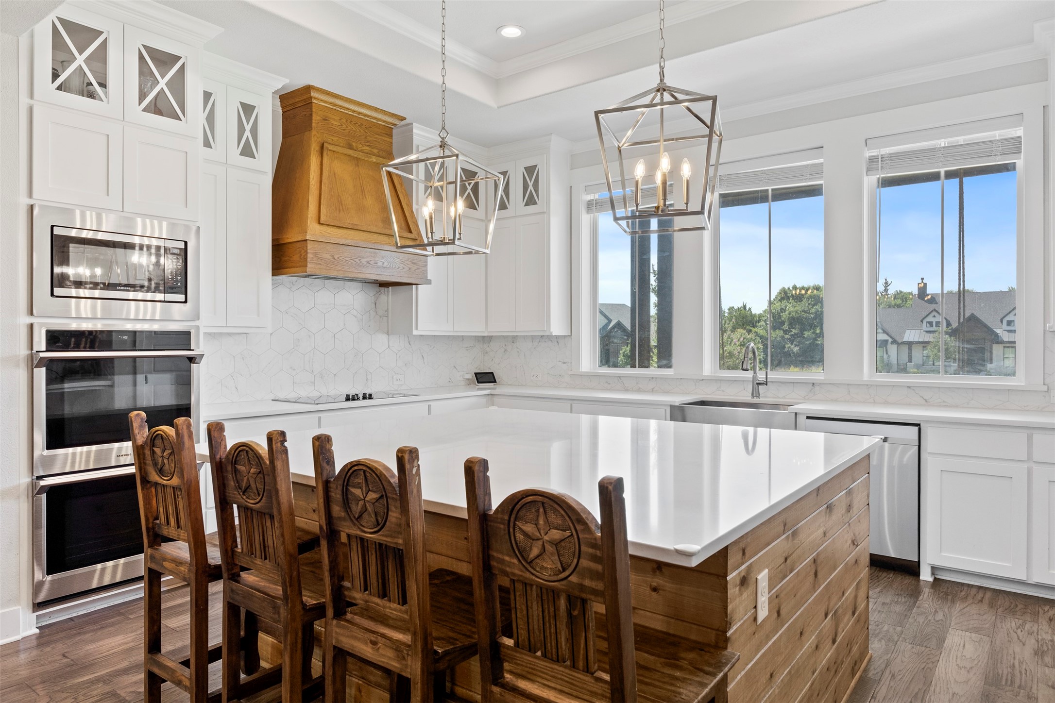 20 Ellis Oak Court Waxahachie TX 75167