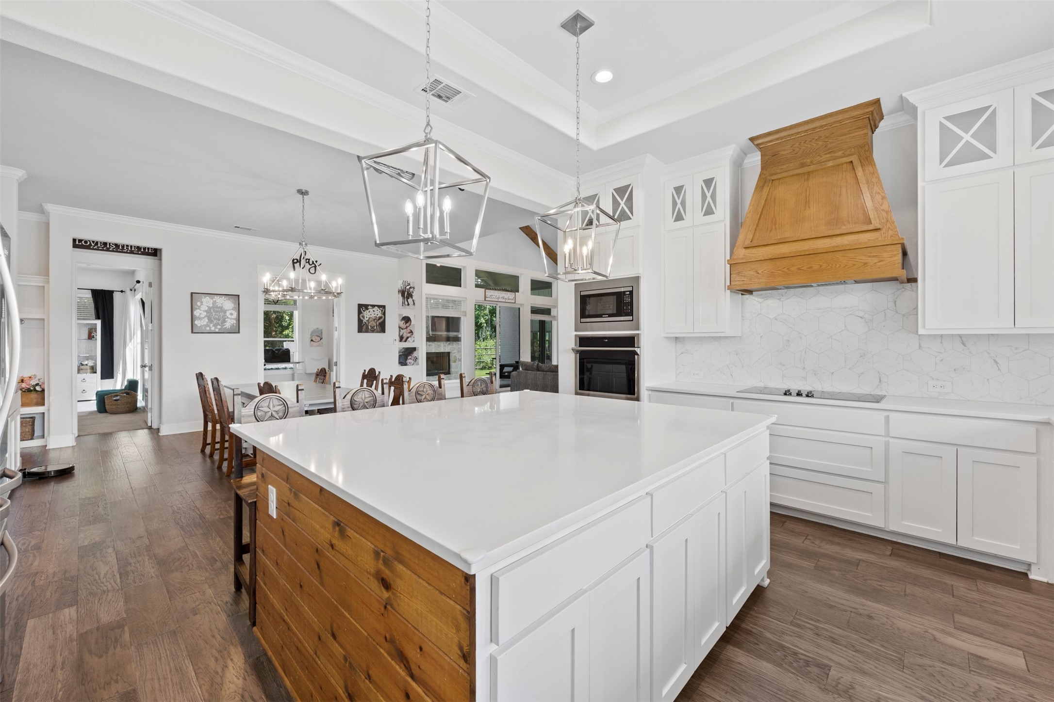 20 Ellis Oak Court Waxahachie TX 75167