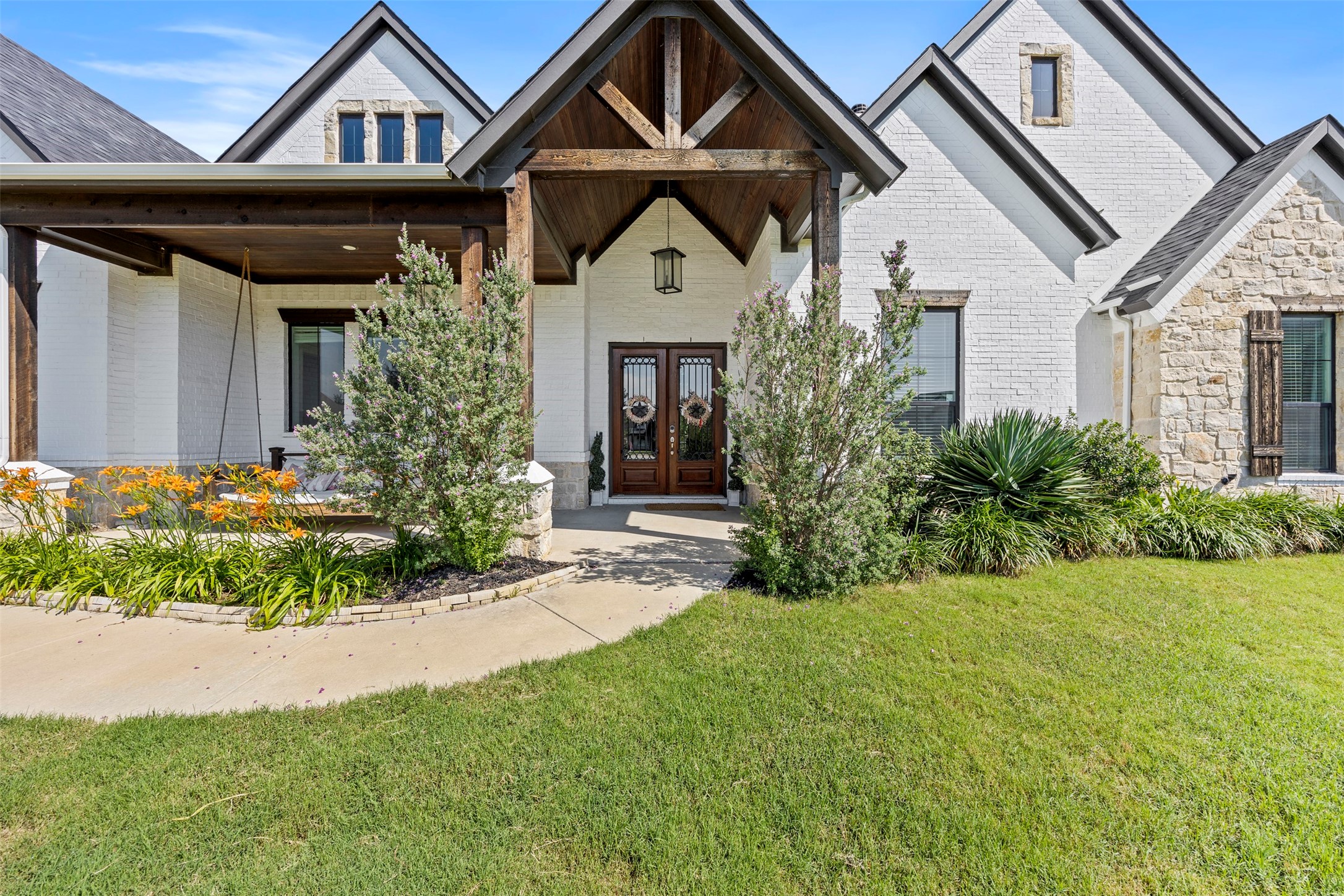 20 Ellis Oak Court Waxahachie TX 75167