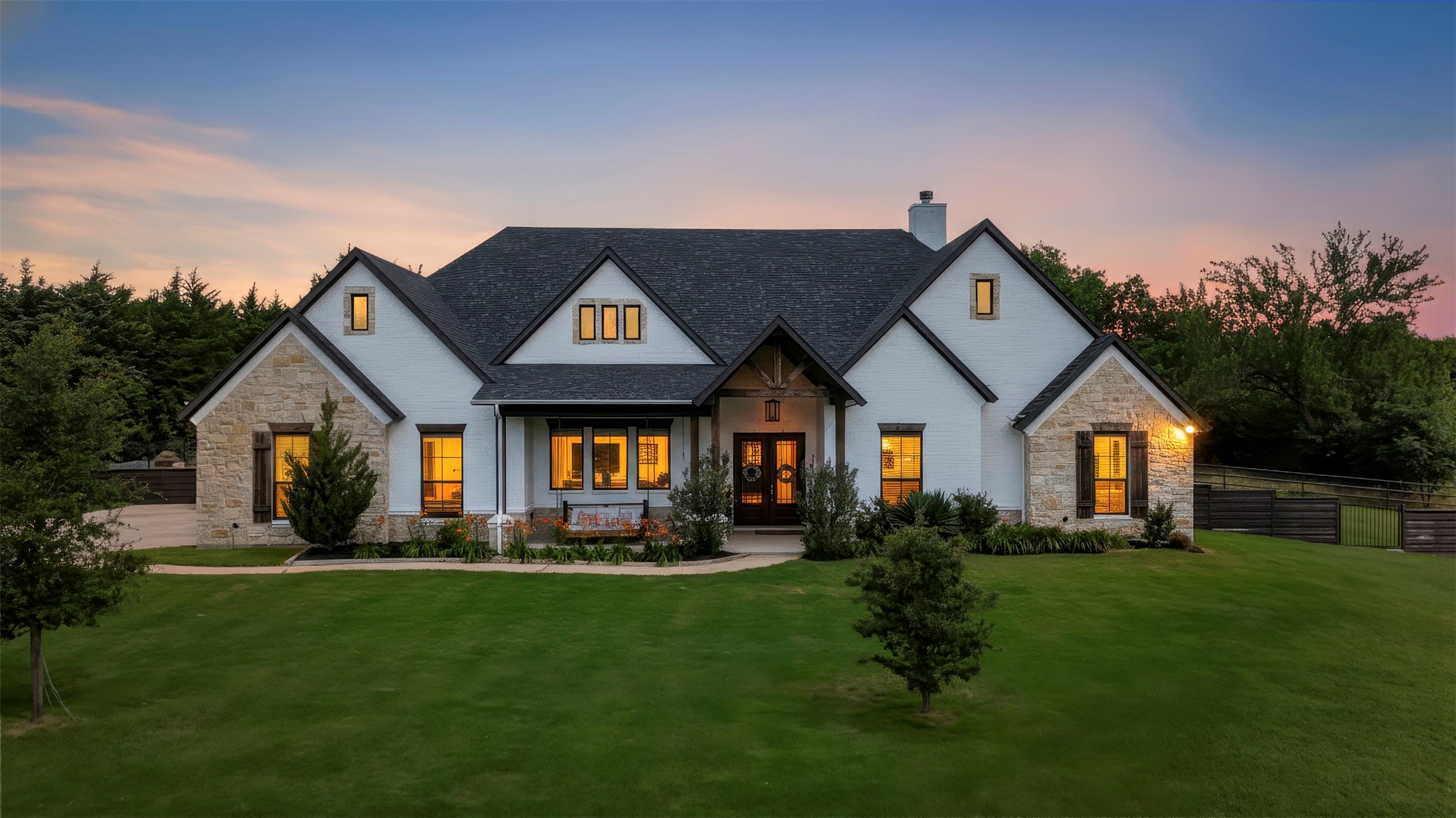 20 Ellis Oak Court Waxahachie TX 75167