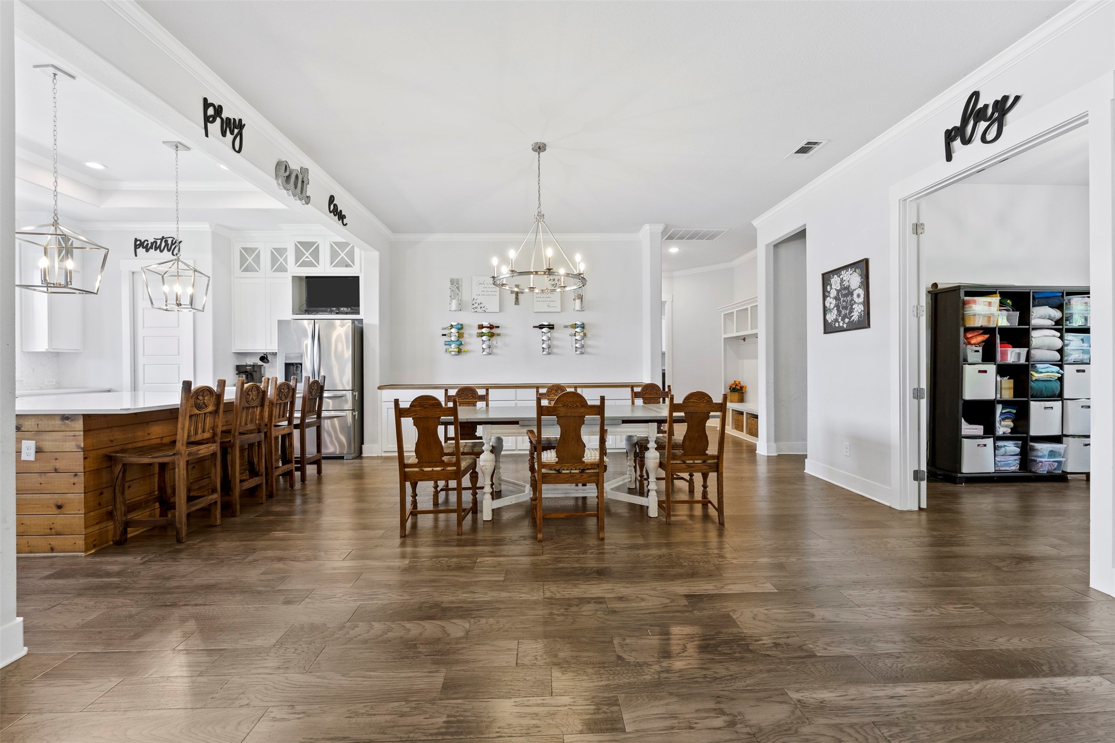 20 Ellis Oak Court Waxahachie TX 75167