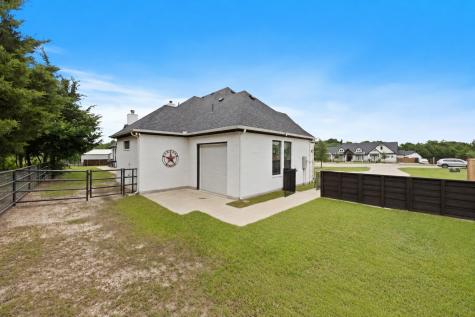 20 Ellis Oak Court Waxahachie TX 75167