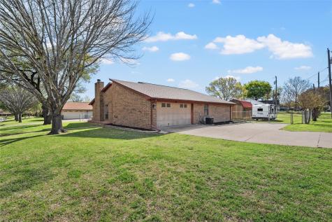 525 Angel Fire Drive Hewitt TX 76643