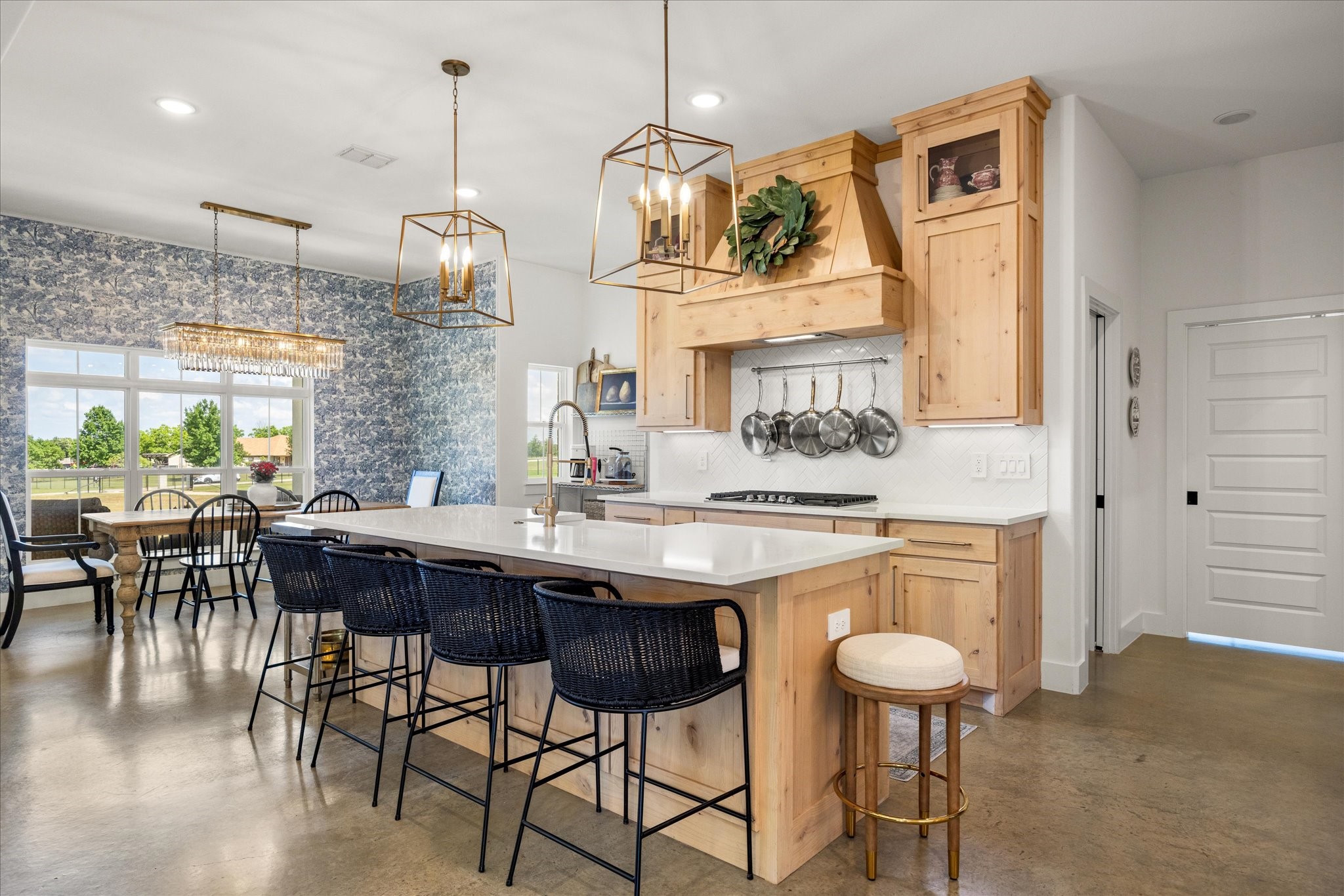 2208 Summerlin Court Granbury TX 76048