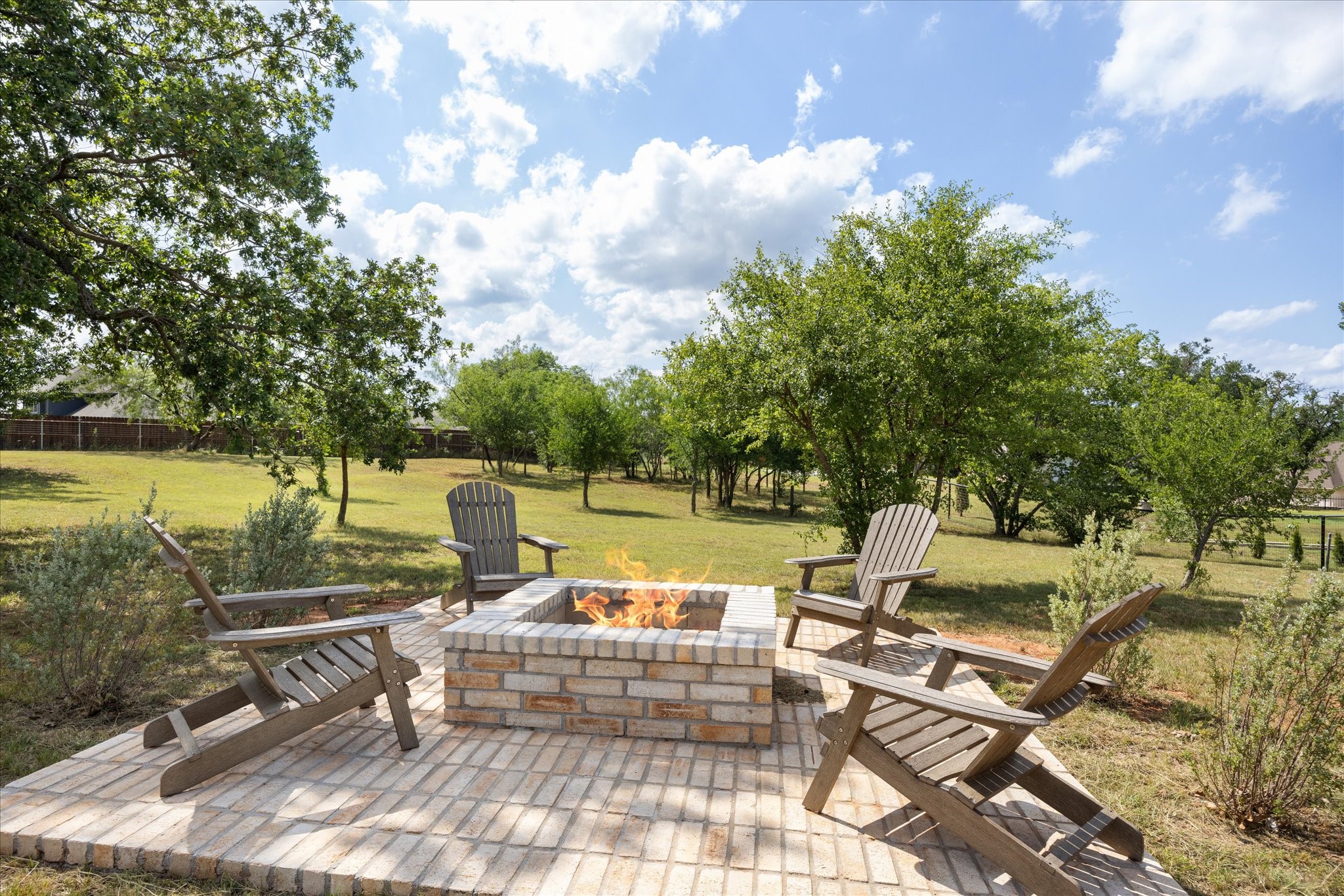 2208 Summerlin Court Granbury TX 76048