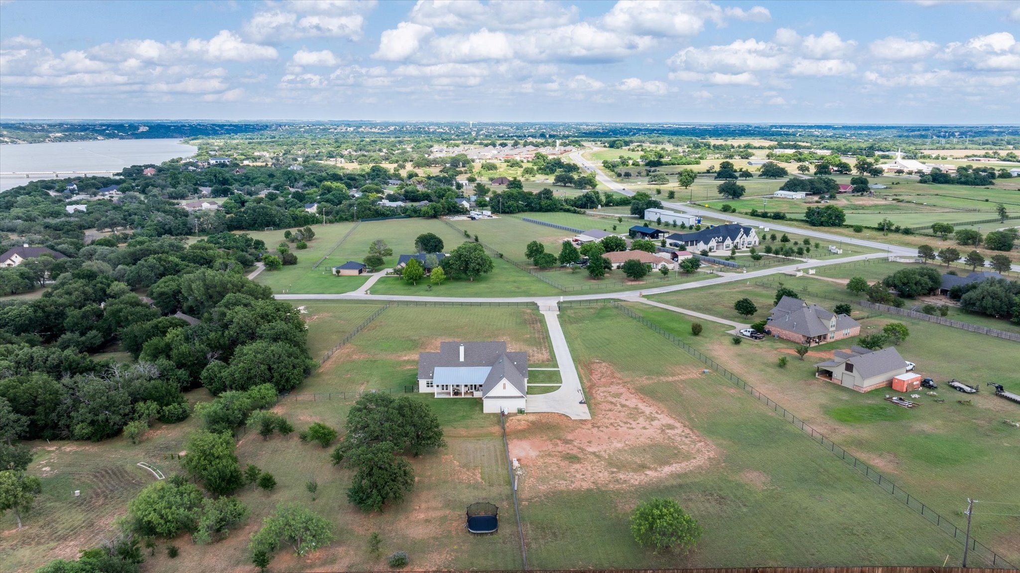2208 Summerlin Court Granbury TX 76048