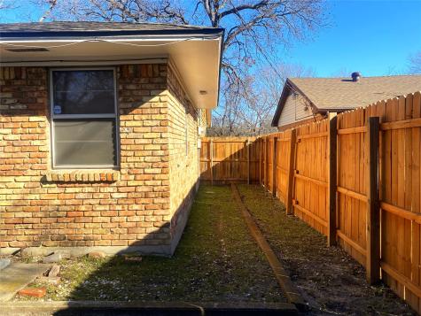 1136 E Five Mile Parkway Dallas TX 75216