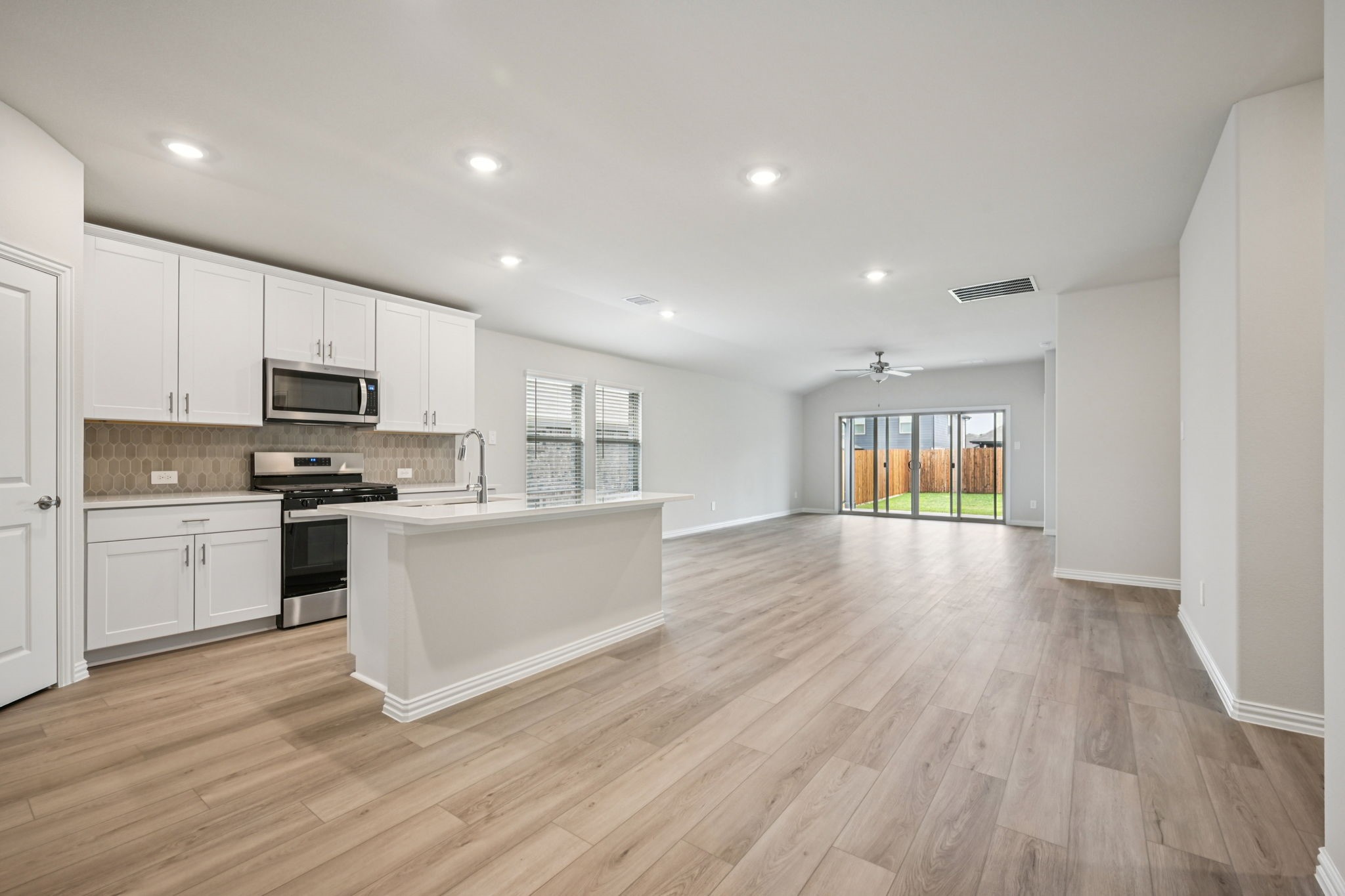 2202 Rannoch Street Sherman TX 75092