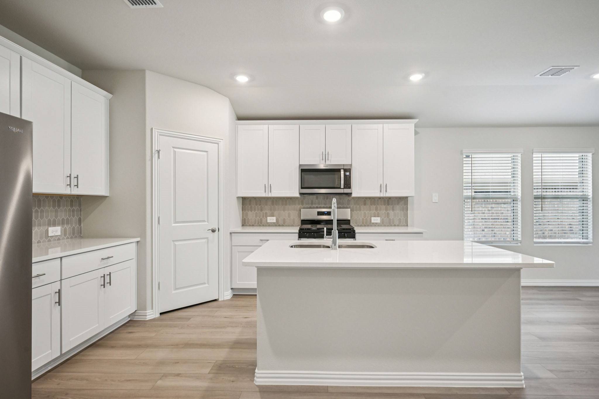 2202 Rannoch Street Sherman TX 75092