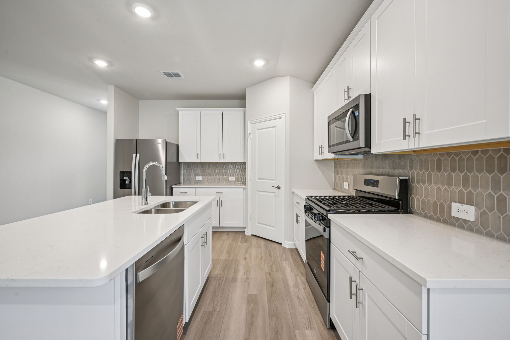 2202 Rannoch Street Sherman TX 75092