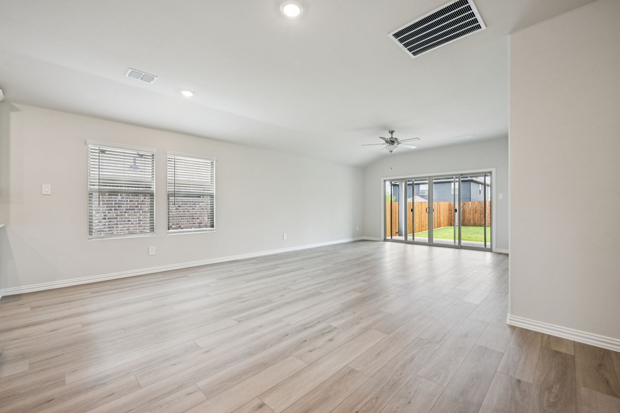 2202 Rannoch Street Sherman TX 75092
