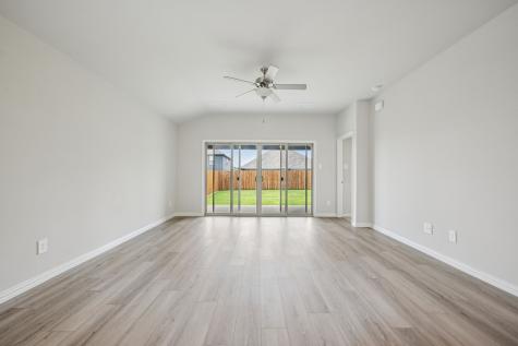 2202 Rannoch Street Sherman TX 75092