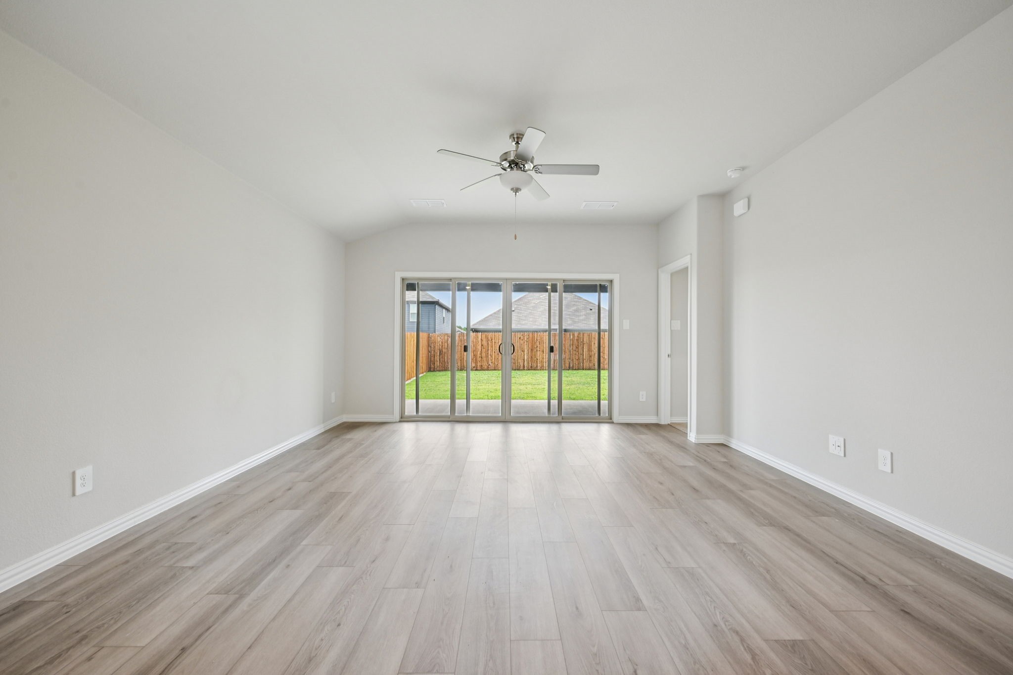 2202 Rannoch Street Sherman TX 75092